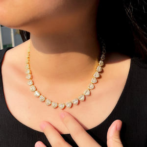 Collar Gargantilla de Lujo en Plata 925 con Moissanita Corte Princesa y Engaste de Bisel, Unisex, Regalo de Boda, Uso Diario - Product Image 1