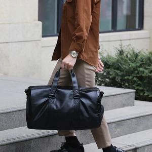 Sac de voyage de grande capacité, sac de sport en cuir PU souple, sac à bandoulière pour hommes et femmes - Product Image 5