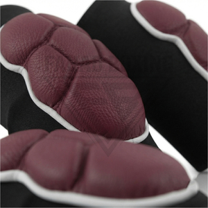 Coudières de protection personnalisées, noires et rouges, légères, de qualité supérieure, offrant une protection moyenne à élevée, flexibles, durables et robustes. - Product Image 5