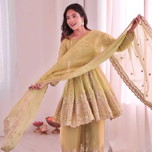 Robe Sharara en soie Fandy brodée de sequins pour femmes, tenue de fête ethnique - Product Image 1