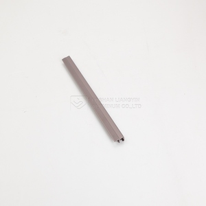 โปรไฟล์อะลูมิเนียมอัลลอยด์ซีรีส์ 6000 สำหรับยานยนต์ พร้อมบริการตัดและดัด - Product Image 5