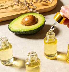 Aceite Portador de Aguacate 100% Puro y Natural, Prensado en Frío, Aceite Hidratante para Piel, Cabello, Masajes y Formulaciones Cosméticas, Venta al Por Mayor - Product Image 4