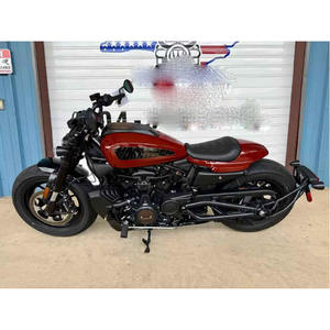 Motocyclettes Cruiser Harley-Davidson d'occasion 2024 - Performance Urbaine Agile et Musclée Moderne - Édition US à Vendre - Product Image 1