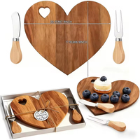 Ensemble de couteaux à fromage en bambou miniature en forme de cœur, cadeaux pour les mariages, les célébrations de la Saint-Valentin