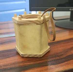 Support de bougie rectangulaire en bois et cuir pour décoration intérieure - Product Image 1