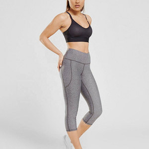 Ensemble de yoga pour femmes, vêtements de sport haute performance, conçu avec un tissu extensible doux, respirant, confortable et élégant. - Product Image 1