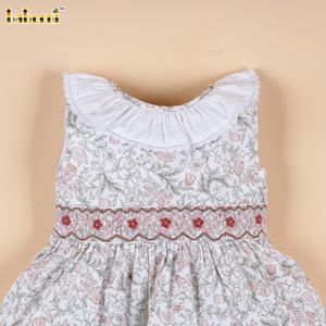 DR4527 – Vestido vintage con volantes florales y capas para niñas, venta al por mayor - Product Image 2