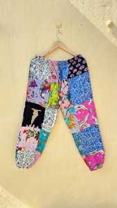 กางเกงฮาเร็มผ้าฝ้ายทำมือสไตล์โบโฮลายดอกไม้แบบอินเดียโบราณจาก JAIF TEXTILES เอวกลาง เหมาะสำหรับฤดูร้อน มีกระเป๋าข้าง ปิดด้วยเชือกผูก - Product Image 2