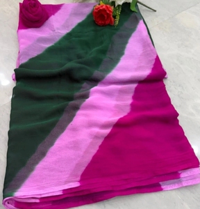 Sari de Rayón KV Tradicional con Estampado a Cuadros Tie-Dye, Diseño Propio, Bloques de Color, Leheria Chiffon, Sin Arrugas, Reversible - Product Image 5