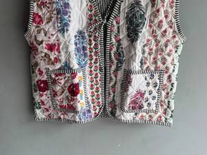 Chaleco acolchado floral para mujer, sin mangas, cuello en V, ropa exterior de algodón con bolsillos, estilo bohemio, talla regular, regalo para ella - Product Image 5