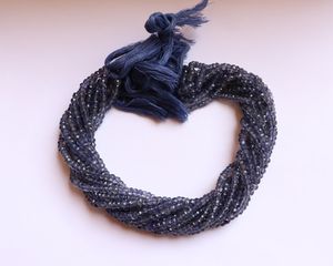 Perles d'iolite naturelle facettées en forme de rondelle 4-4,5 mm, perles de pierres précieuses d'iolite, perles d'iolite facettées en forme de rondelle pour la fabrication de bijoux - Product Image 1