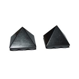 Grossiste de Noir Agate Lémurien 9 Cut Vastu Pyramide | Noir Agate Lémurien 9 Cut Vastu Pyramide En Ligne - Product Image 1