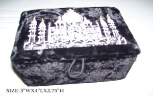 Hand-Carved Eco-Friendly Polished Customized Wooden Money Box Designer Brass Inlay (10" X 6" X 2.5") Elegant Indian Storage - Product Image 6