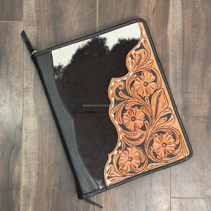 Classeur à trois anneaux en cuir usiné à la main à motif de logo personnalisé classeur de portefeuille de documents en cuir véritable de haute qualité format A4 - Product Image 4