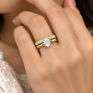 Anillo de Boda Ovalado Solitario con Diamante Cultivado en Laboratorio, Chapado en Rodio, Oro Amarillo de 14K, Banda Clásica Tipo Princesa - Product Image 4