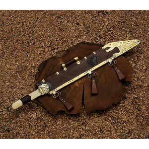 Couteau Viking Damas avec fourreau en cuir et ferrures en laiton - Product Image 1