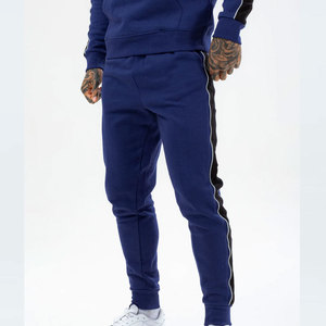 Ensemble de jogging pour homme, décontracté, à manches longues, antibactérien, écologique, hiver, à capuche, lourd, uni, 100% coton, logo personnalisé - Product Image 4