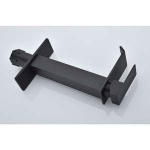 Rubinetto per Lavabo Bagno con Maniglia Singola e Getto a Cascata - Categoria Prodotti Rubinetti - Product Image 2