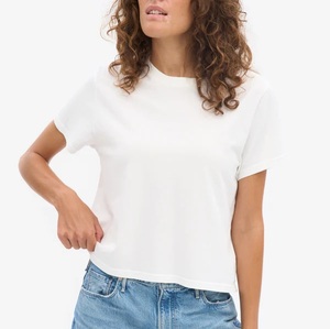 Camiseta Corta de Cuello Redondo para Mujer, Color Blanco Óptico Sólido, Casual, Suave, 100% Algodón, Corte Cuadrado, para Todas las Temporadas - Product Image 5