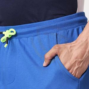 Shorts décontractés pour hommes, amples, avec logo personnalisé, en coton uni à séchage rapide, pour la gym et la course, imprimés et tissés - Product Image 5