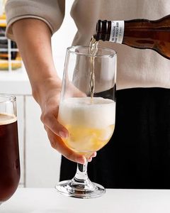 Ensemble de 4 verres Hurricane européens en cristal / Verres Pina de 380 ml / Verres à pied coupe large / Verres à boire en forme de tulipe à base lourde - 4 pièces - Product Image 2