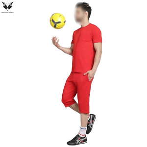 Ensemble tendance pour homme : T-shirt et short décontractés en lin respirant, couleur unie, deux pièces assorties pour l'été - Product Image 4