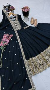Vestido Anarkali color granate para mujer con dupatta, bordado floral, vestido largo, ropa étnica india y pakistaní para bodas. - Product Image 5