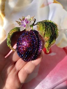 Broche Bordado con Cuentas y Cristales, Diseño Floral de Lujo, para Bodas, Marca MD HANDICRAFTS - Product Image 4