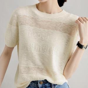 เสื้อยืดผ้าฝ้ายลำลองผู้หญิงแขนสั้นฤดูร้อนถักคอวีสีพื้น - Product Image 1