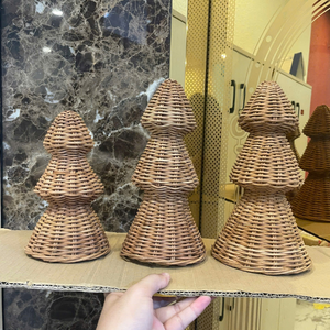 Árbol de Navidad de Ratán Vietnamita para Resultados Artesanales Excepcionales que Estimulan los Sentidos Durante las Fiestas, Suministrado por 99 Gold Data - Product Image 2