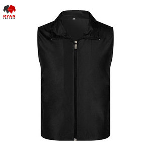 Veste softshell personnalisée Ryan Pro Gear pour homme, tissu confortable et respirant avec logo personnalisé, fermeture éclair. - Product Image 1