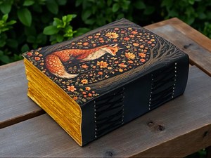 Diario de Cuero Fox Grimoire, Cuaderno Vintage Hecho a Mano, Diario Rústico con Grabado, Libro de Sombras para Escribir, Dibujar y Regalar - Product Image 5