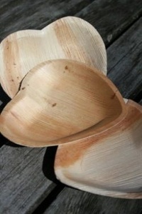 Bandejas Ecológicas de Hoja de Palma en Forma de Corazón de 8 Pulgadas para Banquetes y Fiestas, Platos para Servir Aperitivos y Postres en Bodas - Product Image 5