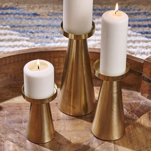 Support de bougie conique vintage en laiton fait main ILAHI, motif gaufré, 1 couleur, haute qualité, résistant à la chaleur, pour la maison et Noël - Product Image 1