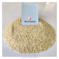 Graines de sésame décortiquées fraîches 100% naturelles sans OGM d'origine indienne, du premier exportateur, en sacs tissés de 25/30/50 kg, humidité 6-7%, 1000 kg