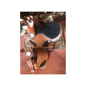 Selle de cheval anglaise de qualité supérieure Siège en cuir souple Selle légère à contact étroit de style occidental Qualité supérieure confortable - Product Image 1