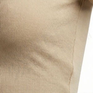 Camisetas Cortas Premium para Mujer, Color Personalizado, Material de Algodón, Diseño Ligero de Secado Rápido, Ropa Casual, Prenda de Moda - Product Image 5