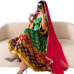 Nouvelles robes brodées de style afghan pour femmes, prix de gros, manches longues, robes de soirée afghanes Kuchi en vente - Product Image 1