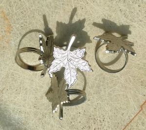 Leaf Napkin Rings | Polished Brass Silver-Tone Finish | <b>Mid</b>-<b>Century</b> Modern <b>Table</b> Decor - Product Image 3