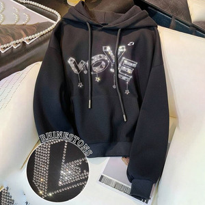 เสื้อฮู้ดดี้ผู้ชายพิมพ์ลายตัวอักษรประดับคริสตัลสีดำ ผ้าฝ้ายฟลีซทรงโอเวอร์ไซส์ สตรีทแวร์ หนานุ่ม รับผลิตตามสั่ง OEM จากโรงงานเสื้อผ้า - Product Image 2