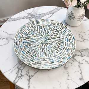 Bandeja Giratoria de Lujo con Incrustaciones de Perlas, Elegante Organizador Lazy Susan de Madreperla para Comedor, Tocador y Salas de Estar - Product Image 2