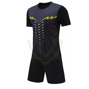 Uniforme de football pour hommes sur mesure avec logo, 100% polyester, respirant, coupe-vent, service OEM - Product Image 1