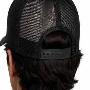 Gorra Trucker de Malla Lisa Personalizada Unisex, Transpirable, Cómoda, Cierre Ajustable, Calidad Premium, Diseño Moderno y Ligero - Product Image 5