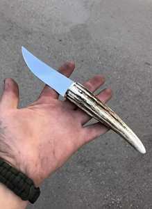 Couteau utilitaire en acier Damas SHARP POINT TRADES, lame à pointe traînante, bord droit, manche en bois, étui en cuir de vachette, longueur totale 6,7 pouces - Product Image 4