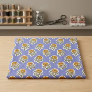 Tela de algodón con estampado floral de lavanda hecha a mano para decoración del hogar - Product Image 5