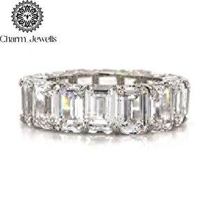 Bague d'éternité de fiançailles en argent avec moissanite taille coussin, plaqué or 18 carats, sertie à griffes, style classique pour femme, de la collection Charm Jewells - Product Image 4