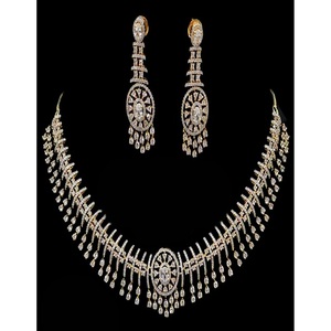 Conjunto de Collar y Pendientes de Latón Chapado en Oro de 18K con Circonitas, Diseño de Borla, para Mujer, Joyería para Bodas y Fiestas - Product Image 1