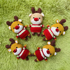 Juego de Muñecos Amigurumi de Ganchillo Navideños de Fantasía, Precio Económico, Gran Venta, Modelo Educativo de Algodón a Escala 1:4, Juguete de Santa Claus y Reno - Product Image 1