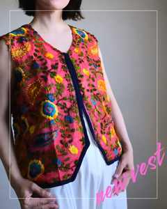 Gilet sans manches brodé Phulkari bohème, fait main, veste de cérémonie traditionnelle Punjabi avec broderie Phulkari - Product Image 3