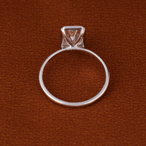 Anillo de Compromiso con Diamante Cultivado en Laboratorio, Corte Radiante, Engastado en Bisel, para Mujer, Oro Blanco de 14K/18K, Anillo de Boda Solitario - Product Image 5